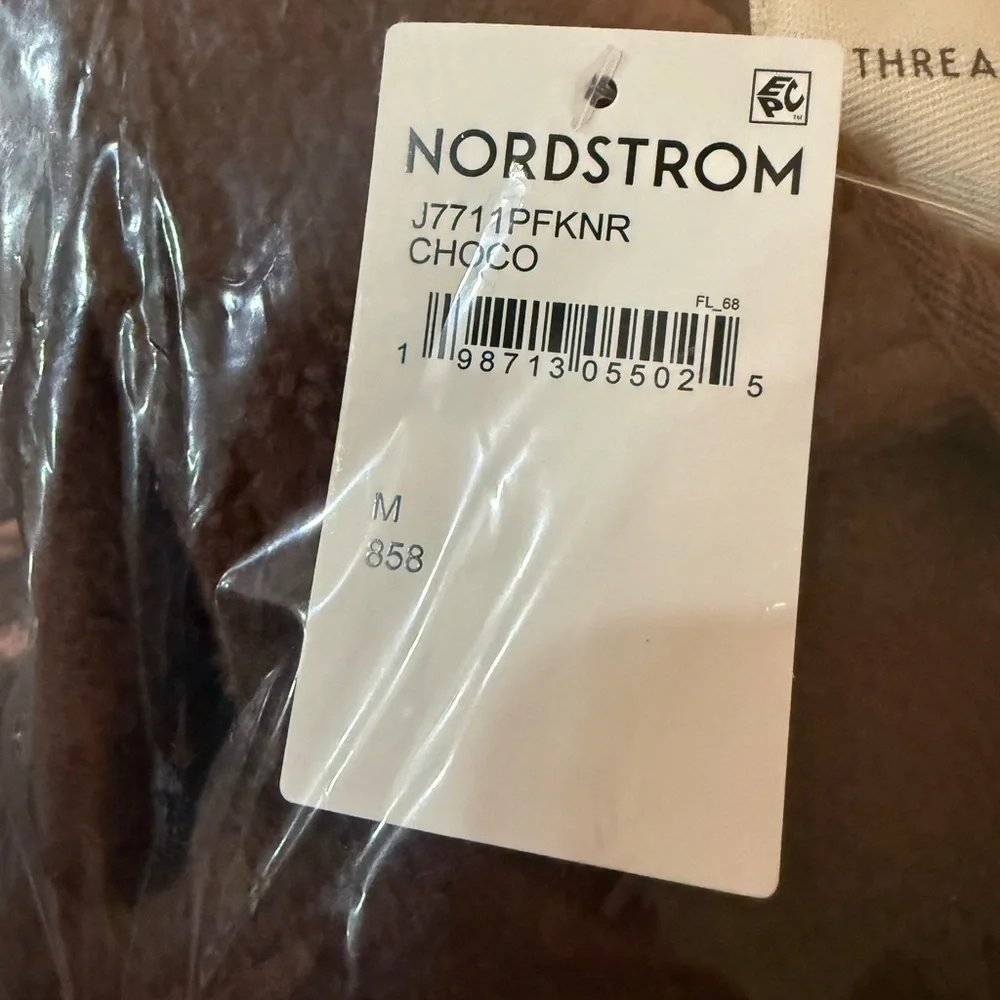 Thread & Supply Cozy Polar Fleece Shacket aka Shirt Jacket NWT M Chocolate Brown - Picture 8 of 10